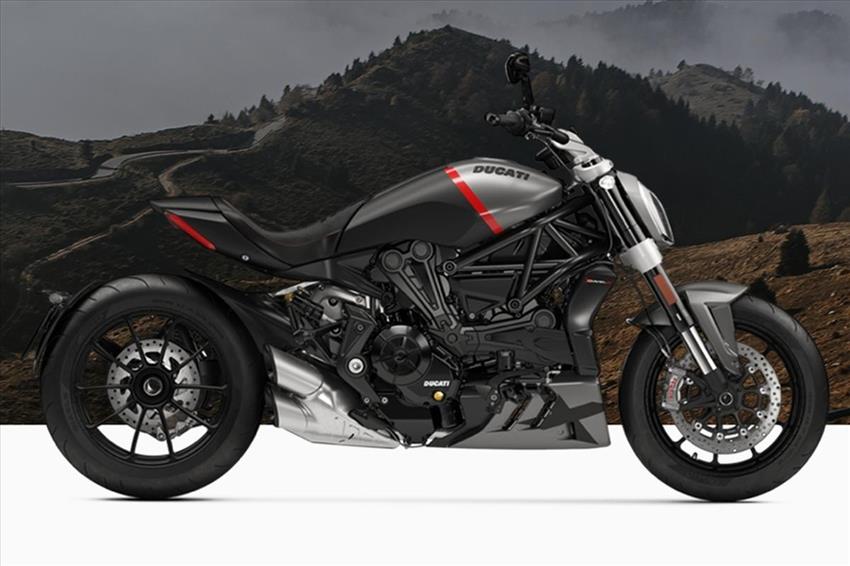 Ducati XDiavel Black Star