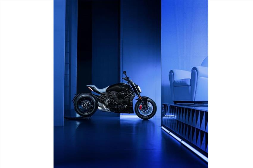 Ducati XDiavel Nera