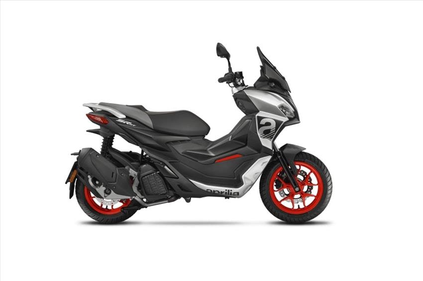 Aprilia SR GT 125 Sport