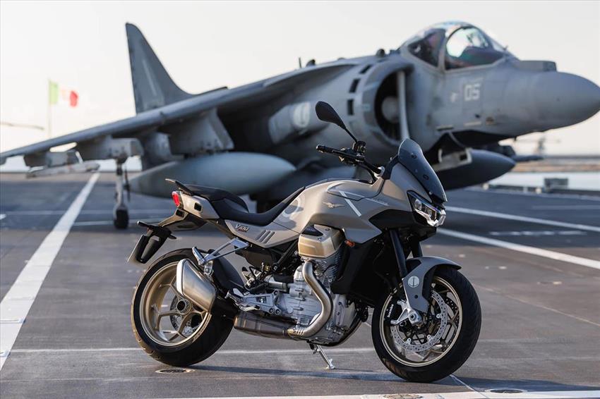 Moto Guzzi V100 Mandello Aviazione Navale