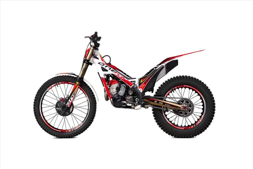 TRS One 300 RR A.E.