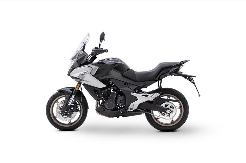 CFMOTO 700MT
