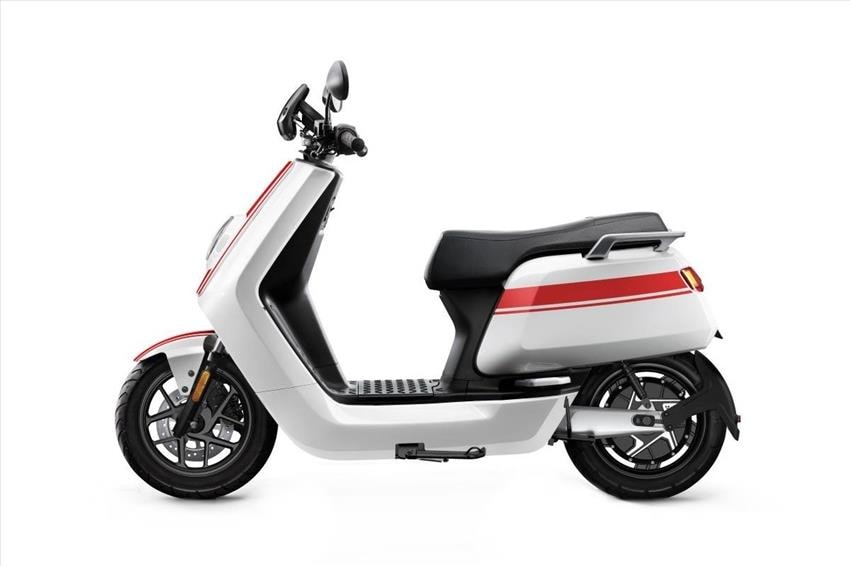 NIU NQi GTS (standard range)