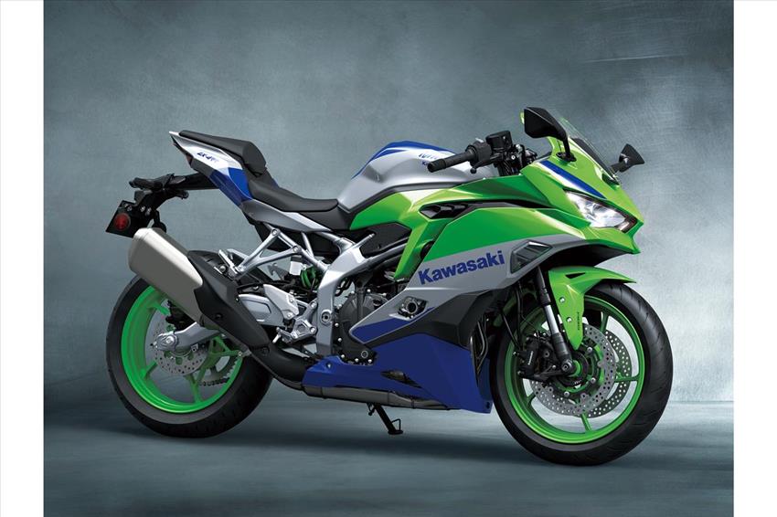 Kawasaki Ninja ZX-4 RR 40th Anniversary Edition Prezzo
