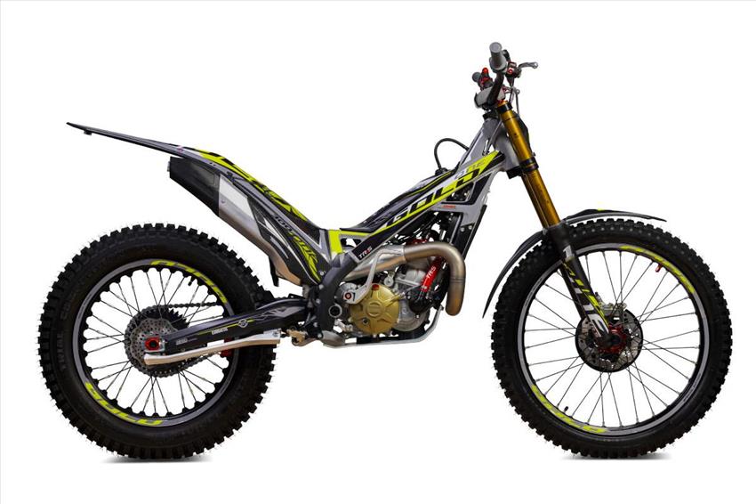 TRS One 300 Gold A.E.