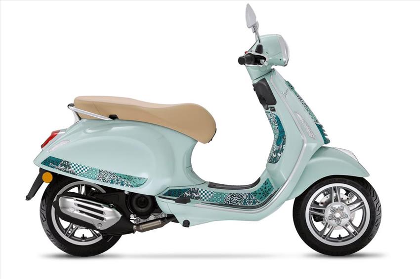Piaggio Vespa 50 Primavera 4T 3V Batik