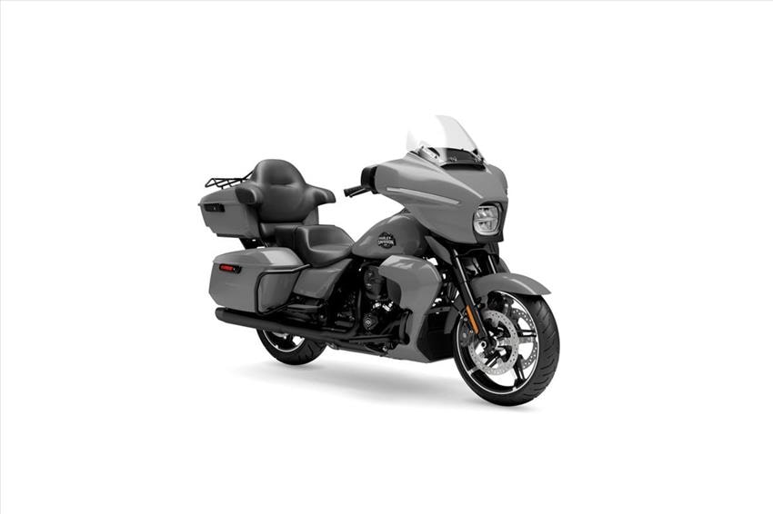 Harley-Davidson Touring Street Glide Ultra Black Finish
