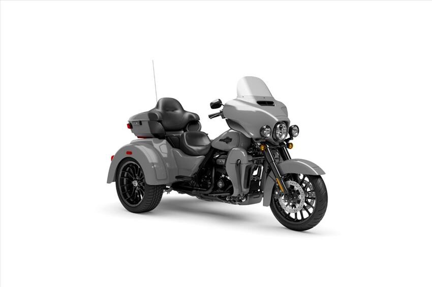 Harley-Davidson Trike Tri Glide Ultra / Black Finish