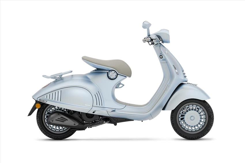 Piaggio Vespa 946 125 Snake