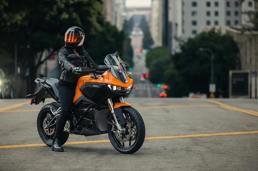 Zero Motorcycles DS ZF 14.4+ 11Kw