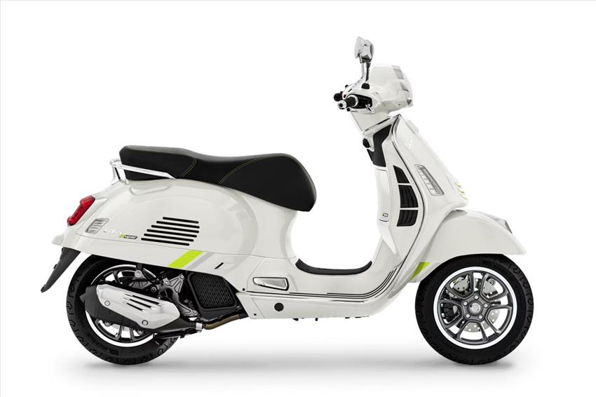 Piaggio Vespa 125 GTS hpe Super Tech