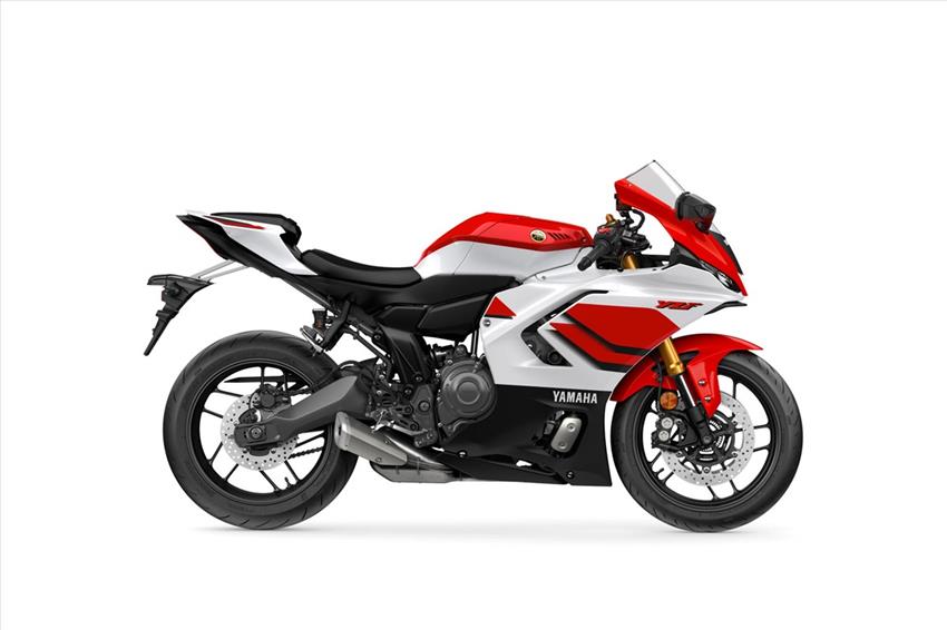 Yamaha YZF R7 70th Anniversary