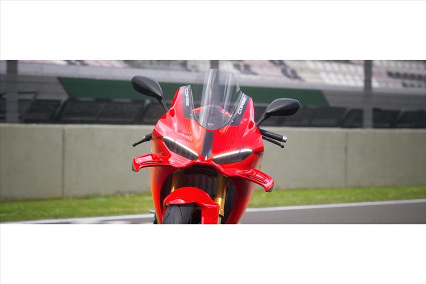 Ducati Panigale V4 S Corse