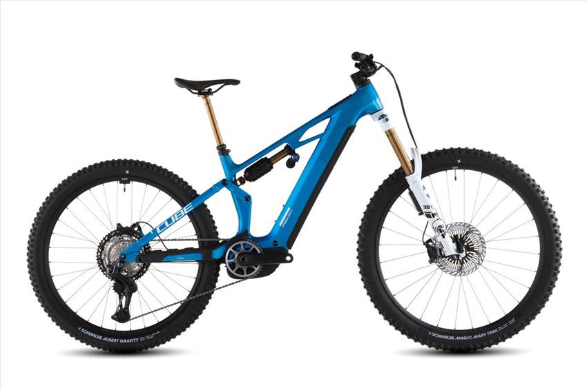 STEREO HYBRID ONE77
