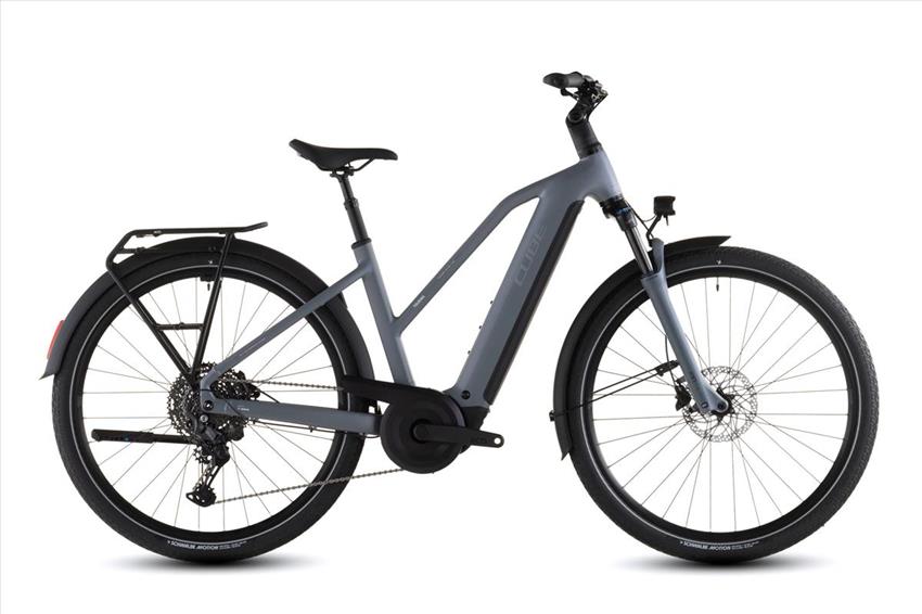TOURING HYBRID