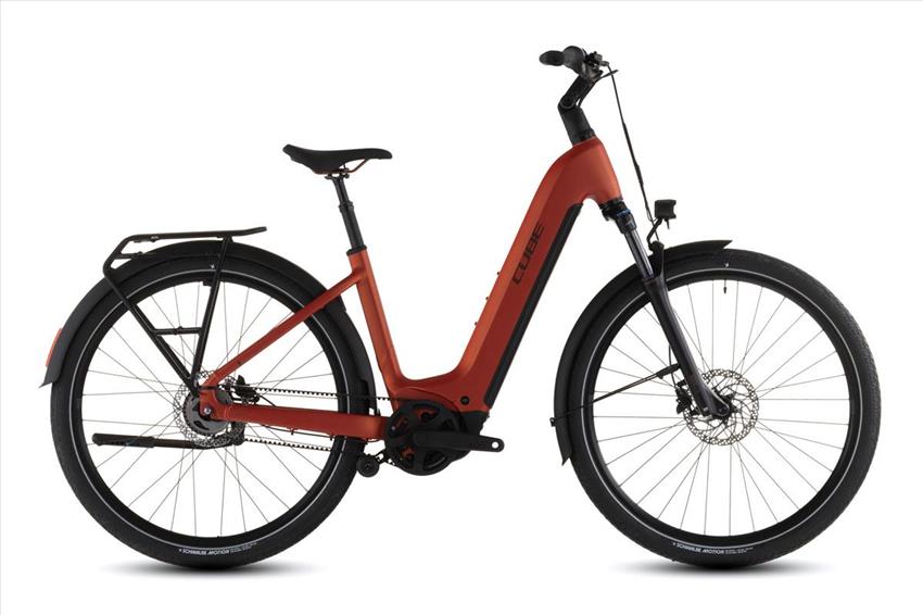 TOURING HYBRID