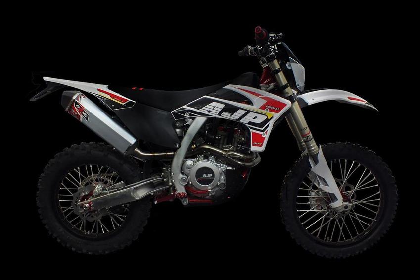 AJP SPR 310 Enduro Prezzo, Scheda tecnica e Foto | Dueruote