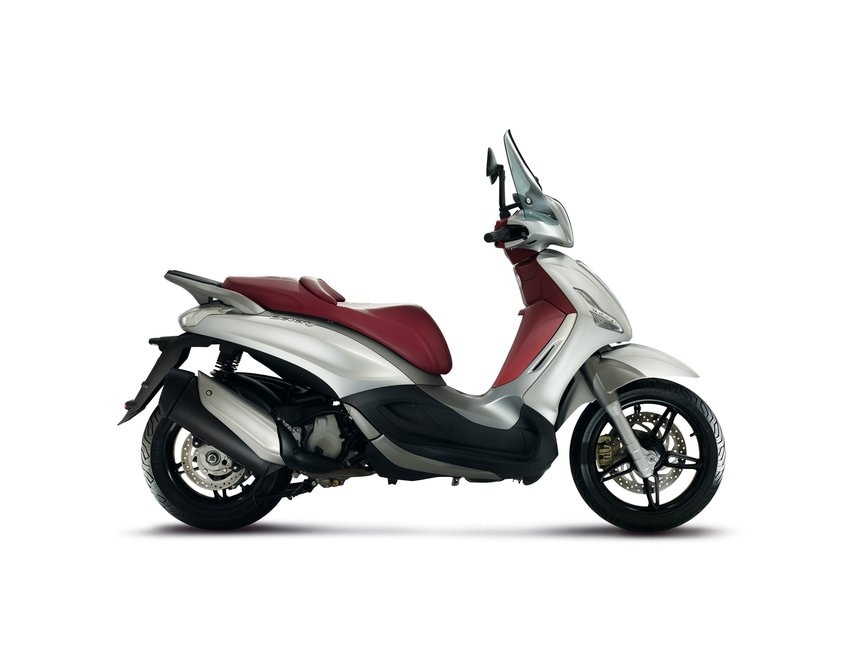 Piaggio Beverly 350 ABS-ASR Prezzo, Scheda tecnica e Foto - Dueruote